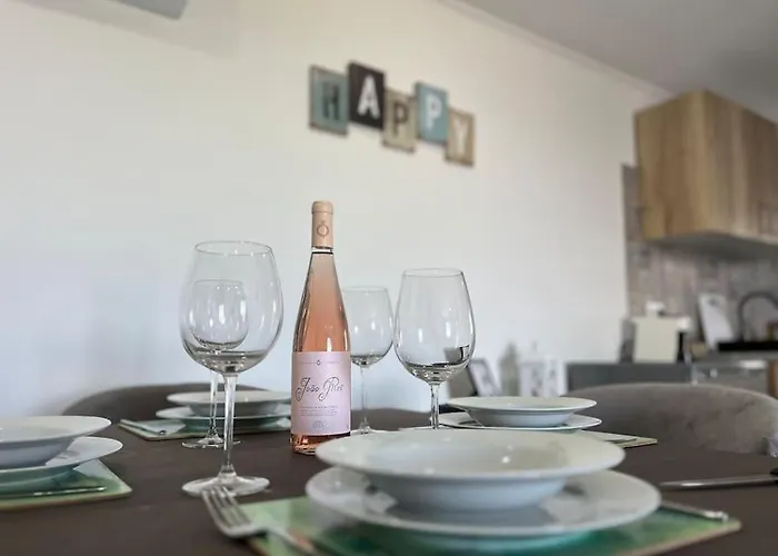 Ocean View By Charmes D 公寓